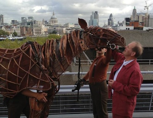 Michael Morpurgo meets Joey at the London launch of the NT tour of War Horse. Photo credit  ‏@edtheatres