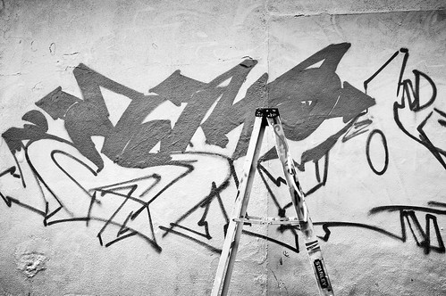 Esto Wall Sketch - Houston Graffiti 2012
