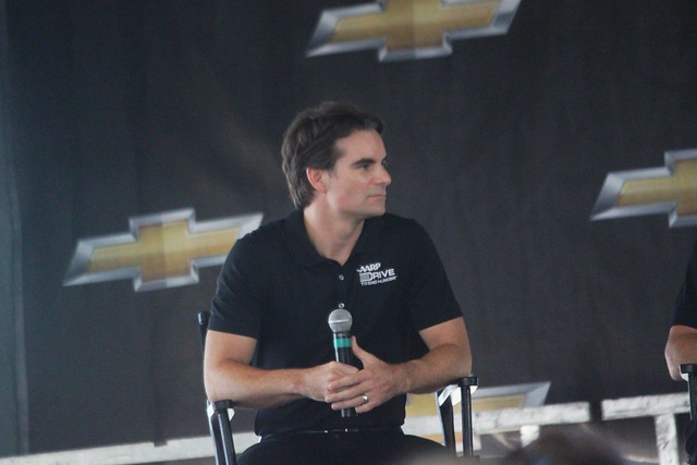 Jeff Gordon answering questions for fans at Richmond