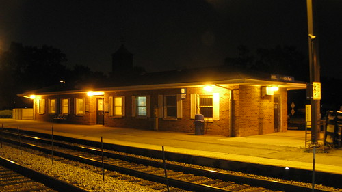 Night time at the Franklin Park Metra commuter rail station.  Franklin Park Illinois.  Wednsday, August 29th, 2012. by Eddie from Chicago