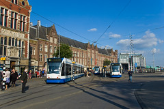 Tramways à Amsterdam Centraal Station