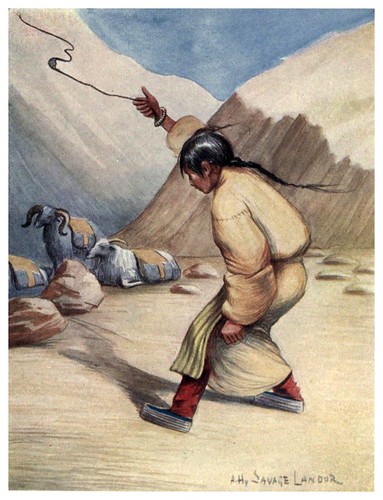 011-Mujer tibetana con una honda-Tibet & Nepal-1905-A. H. Savage-Landor