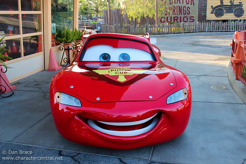 Enjoying morning EMH in Cars Land before the masses arrive!