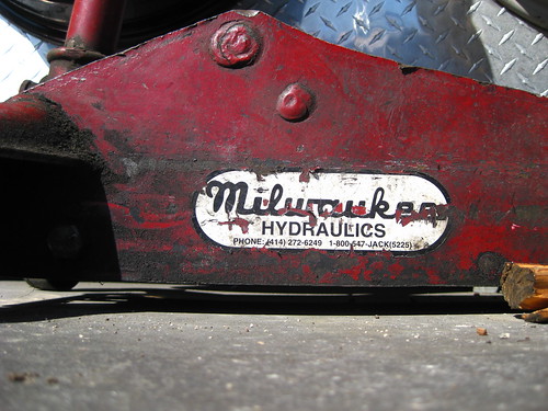 Milwaukee Hydraulics Service Jack by GCRad1