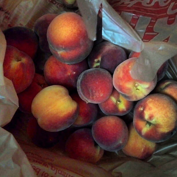 Organic peaches