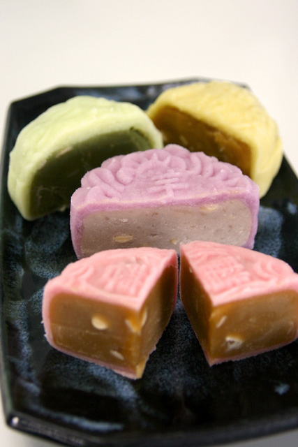 Snowskin Mooncakes of different flavours