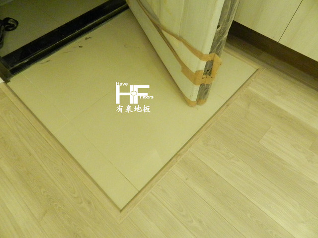 QuickStep超耐磨地板 UF1304淺色灰橡 QuickStep木地板 QS地板 快步地板 超耐磨地板,超耐磨木地板,耐磨地板,木地板品牌,木地板推薦,木質地板,木地板施工