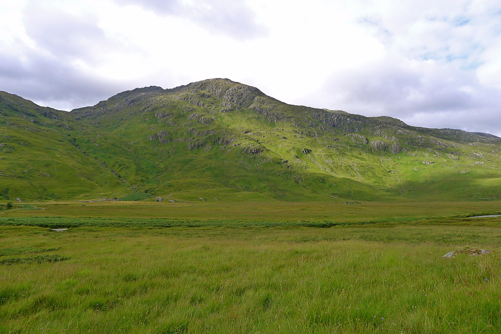 Looking across the Carnach to Sgurr Sgeithe