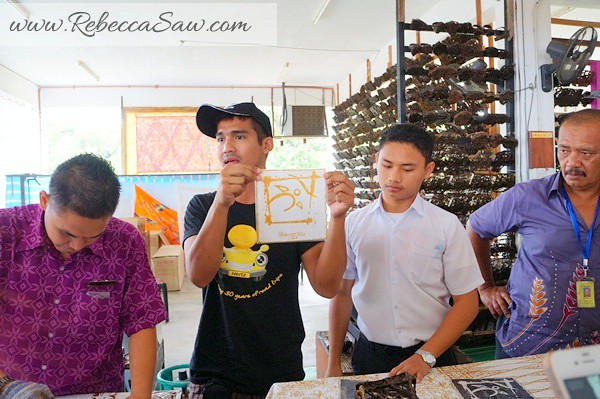 malaysia tourism hunt 2012 - terengganu nor arfa batik-004