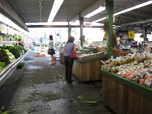 Shopping for produce