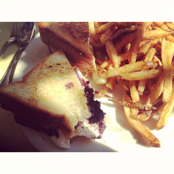 'Black & white' grilled cheese sandwich. (Melted Brie with Kalamata olives.) Ah-mazing!