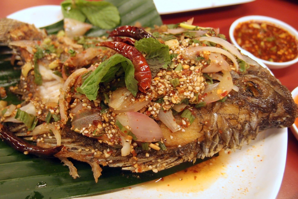 Hot and Spicy Crispy Fish @ Somtam Nua