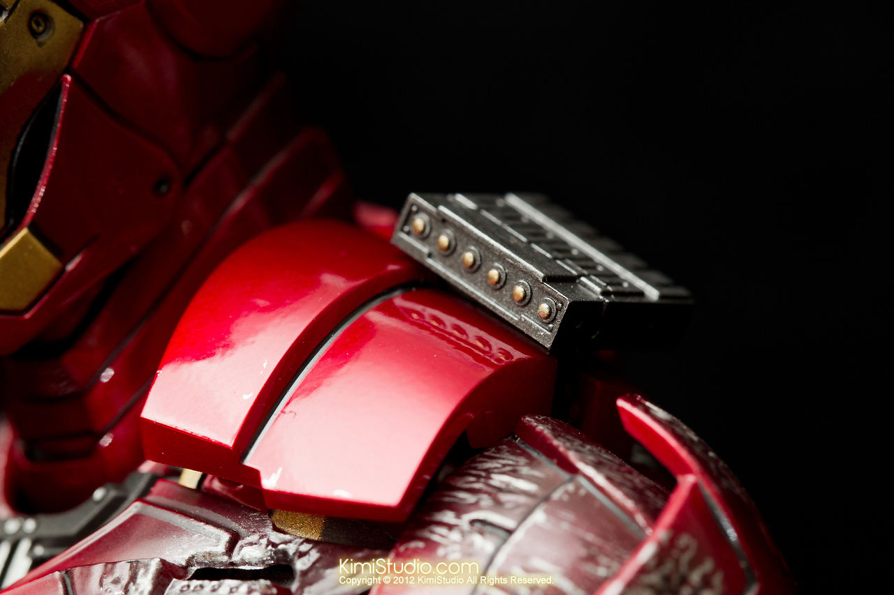 2012.09.01 Hot Toys Iron Man Mark VI-046