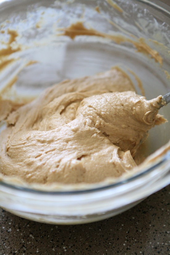 Cookie Butter Frosting 6