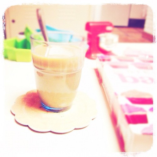 Café con leche en vaso