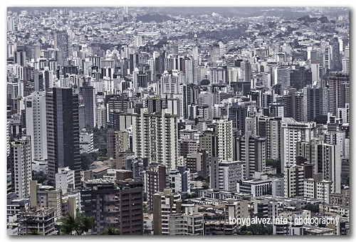 al FMI le preocupan los precios de los pisos en Brasil