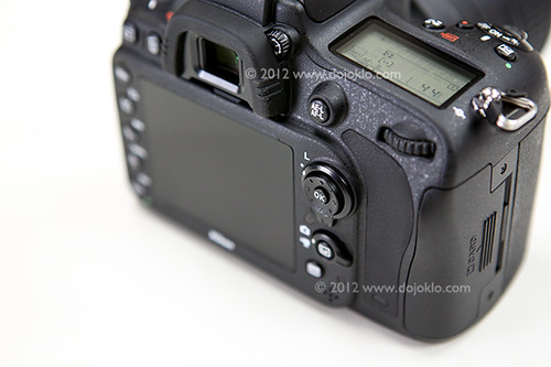 Nikon D600 body buttons controls manual use learn how to book guide dummies customize