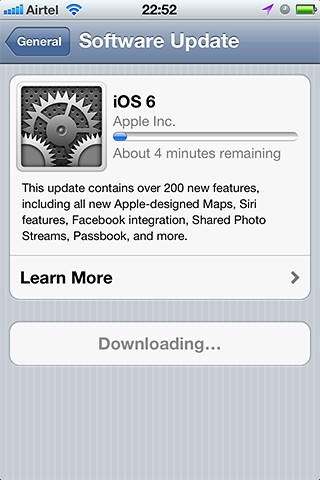 01-iOS-6-Downloading-Update