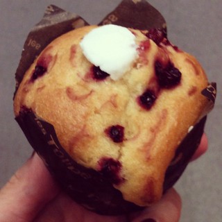Cranberry Muffin with Cream Filling