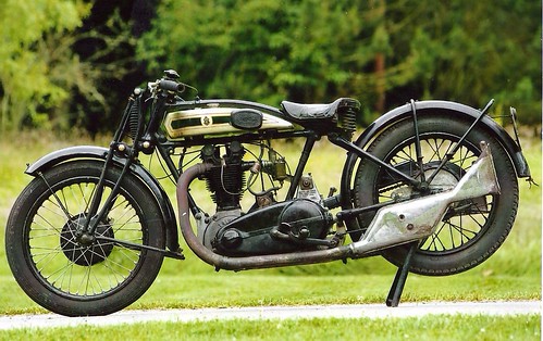 Triumph 500cc TT 1926 (UK) by vintage-revival