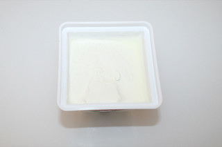 02 - Zutat Ziegenfrischkäse / Ingredient goat cream cheese