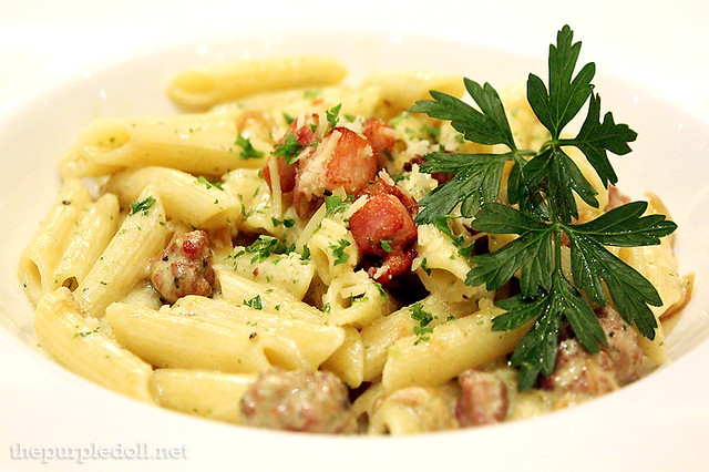 Penne with Italian Sausage P495