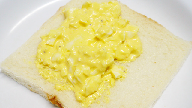 how to make egg mayo sandwich 14