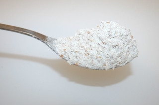 05 - Zutat Vollkornweizenmehl / Ingredient whole wheat flour