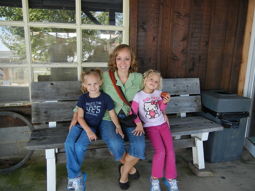 Sept 25 2012 Showalter Orchard Kindergarten Field Trip Haley Shanna