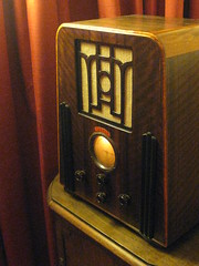 A 1935 Temple Art Deco Wireless Radio