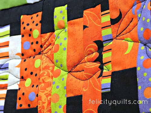 halloween mini quilting leaves