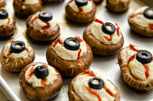 Stuffed Mushroom Eyeballs