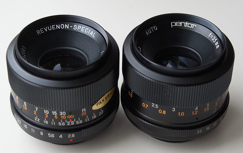 35mm f/2.8 Revuenon-Special - Camera-wiki.org - The free camera