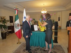 Ceremonia de Condecoración de Ricardo Alemán Alfaro, ex Embajador de Panamá en México, con la Órden Mexicana del Águila Azteca