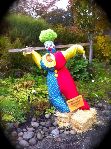 Clown+Scarecrow=NO