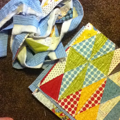 Edges trimmed, time to pick binding fabric and get this done because I'm #notgoingtosewingsummit.