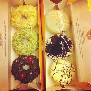 J. Co Donuts. Are these good? We'll find out! 1st time.