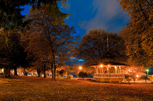 Gazebo Park by petetaylor