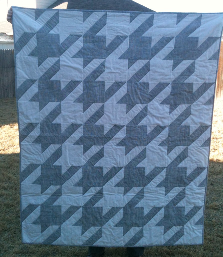 Houndstooth quilt for my BFF