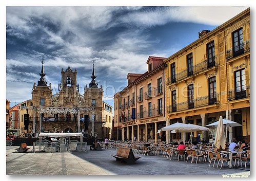 Ayuntamiento de Astorga by VRfoto