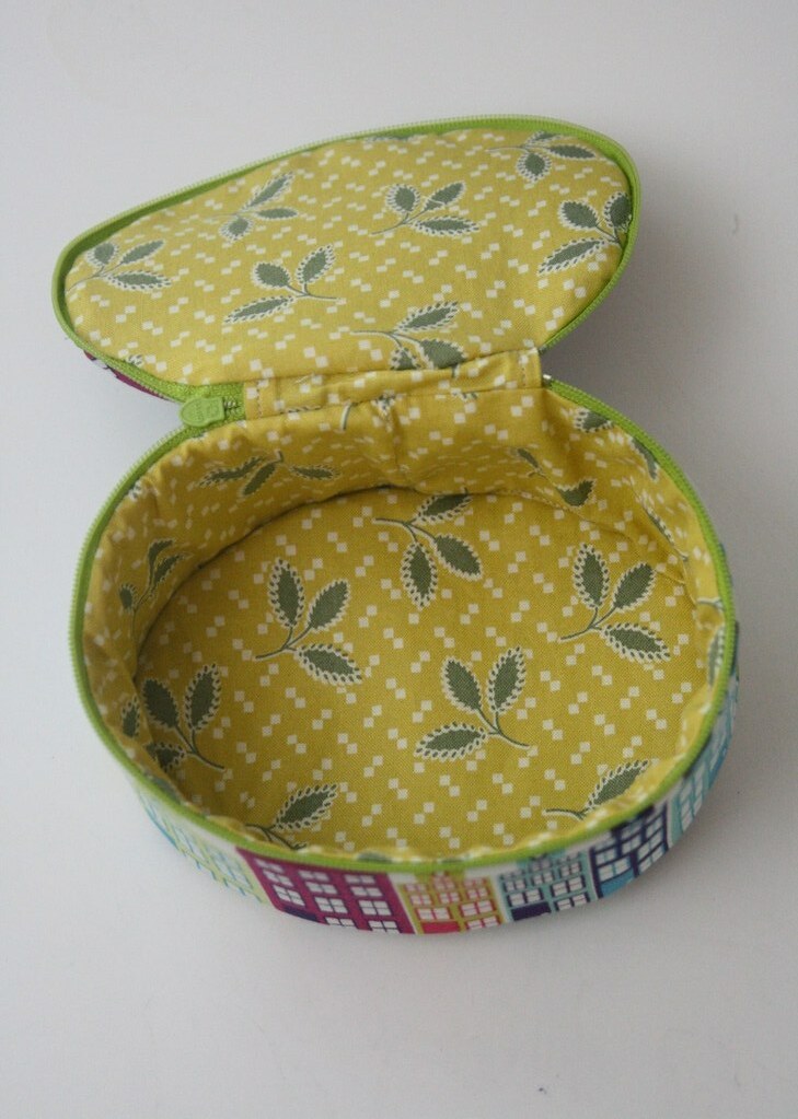 Inside of box bag-made using Aneela Hoey's tutorial
