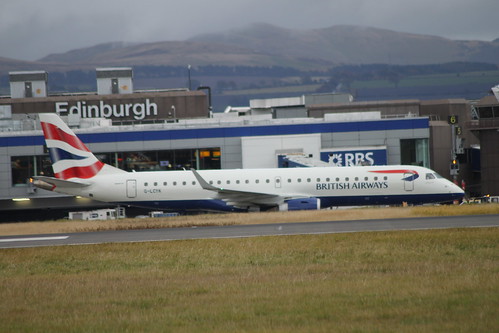 BA Cityflyer ERJ190 Pushback at Edinburgh Airport