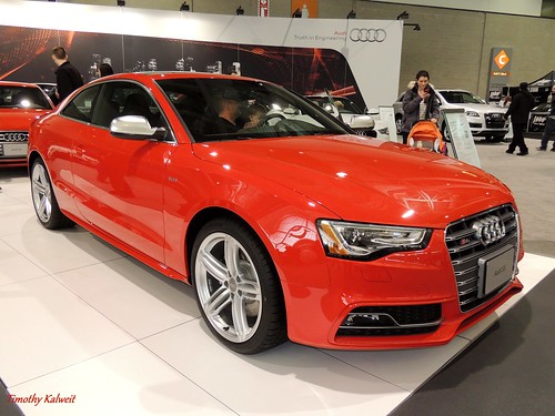 2013 Audi S5 Coupe by B737Seattle