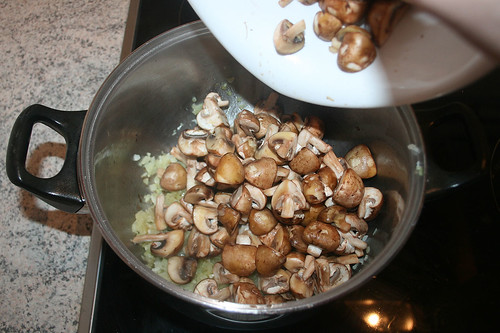 23 - Champignons wieder hinzufügen / Add mushrooms again