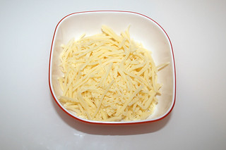 11 - Zutat Käse / Ingredient cheese