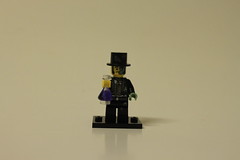LEGO Collectible Minifigures Series 9 (71000) - Mr. Good and Evil