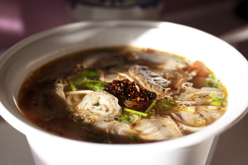 noodles w/ crispy meat @ yun nan flavour snack