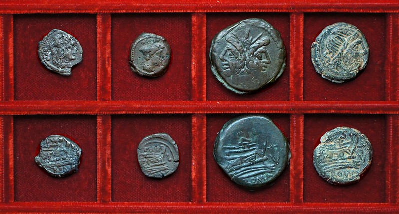 RRC 193 TVRD Papiria bronzes, RRC 194 Anchor bronzes, Ahala collection, coins of the Roman Republic