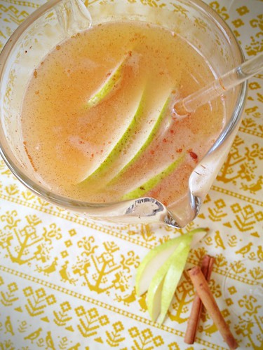 Sparkling Pear Party Punch
