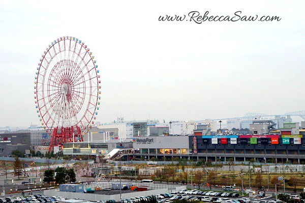 Ferris wheel - Odaiba Tokyo Japan - rebeccasawblog